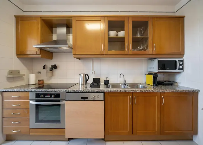 Madalenas Iii By An Island Lägenhet